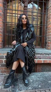 SASHA FERRANO Kamizelka bezrękawnik LAURA (czarna)