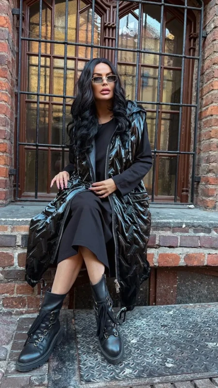 SASHA FERRANO Kamizelka bezrękawnik LAURA (czarna)