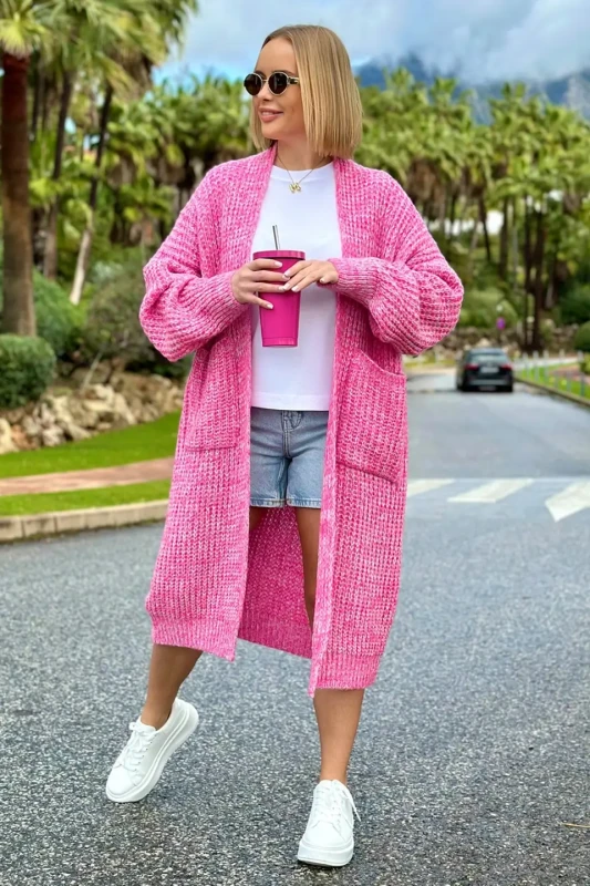 SPLOTY Długi kardigan oversize z kieszeniami Multicolor fuksja ecru 3.webp