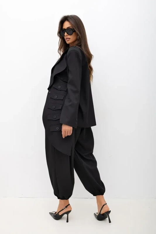 mco marynarka damska Woman in Black czarny 4.webp