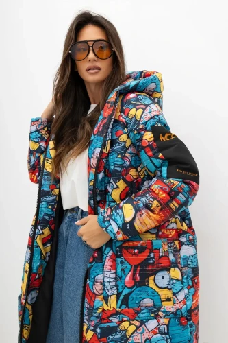 mco plaszcz damski Minion Mood czarny 2.webp