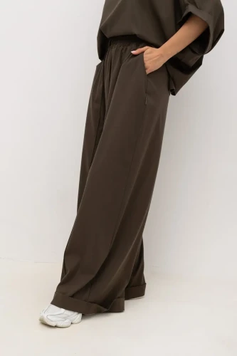 mco spodnie damskie Wildest Dreams khaki 1.webp