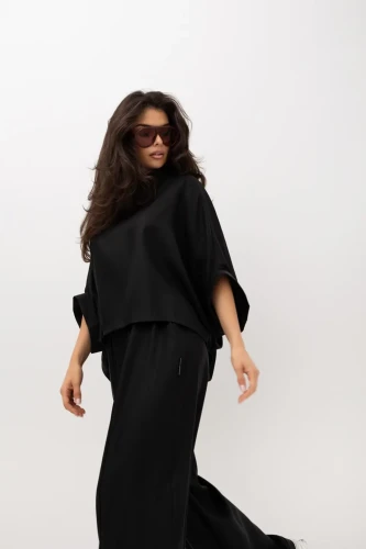 mco bluzka kimono czarny 2.webp
