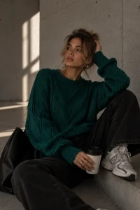 SimpliCity Sweter Ivo z kaszmirem butelkowa zielen 5.webp