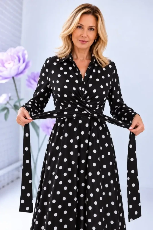 Manilla  Sukienka satynowa grochy czarna 3.webp
