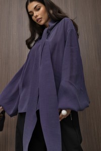 mco Elegancka Damska Bluzka Oversize z Szarfa FLOW filetowy 4.jpg