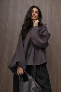 mco Elegancka Damska Bluzka Oversize z Szarfa FLOW fango 4.jpg