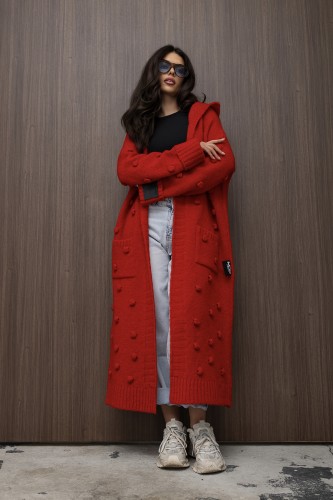 mco damski sweter pom pom czerwony 1.jpg