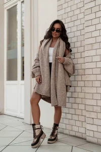pola kardigan damski boucle z szalem taupe 2.webp