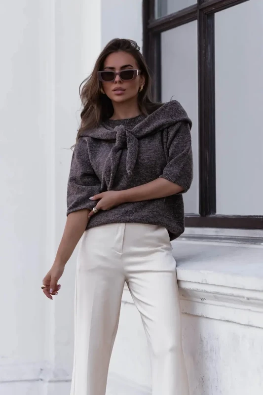 pola sweter damski z chusta ciemny braz 3.webp
