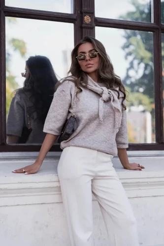 pola sweter damski z chusta ciemny bez 2.webp