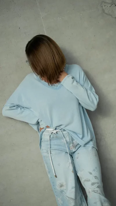 BASTET Bluzka z koronką (niebieski)