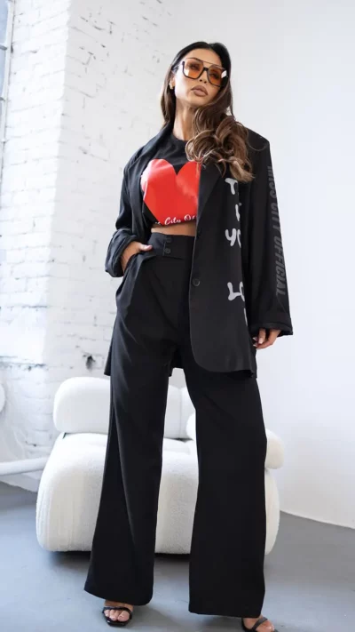 MISS CITY OFFICIAL T-Shirt Red heart (czarny)