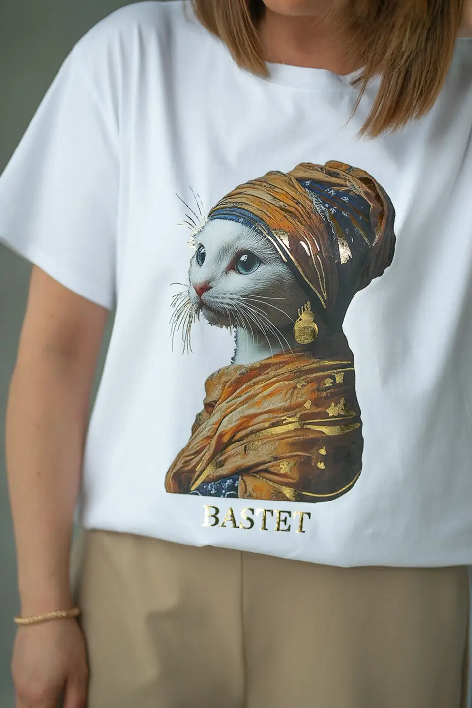 bastet tshirt kot bialy 1