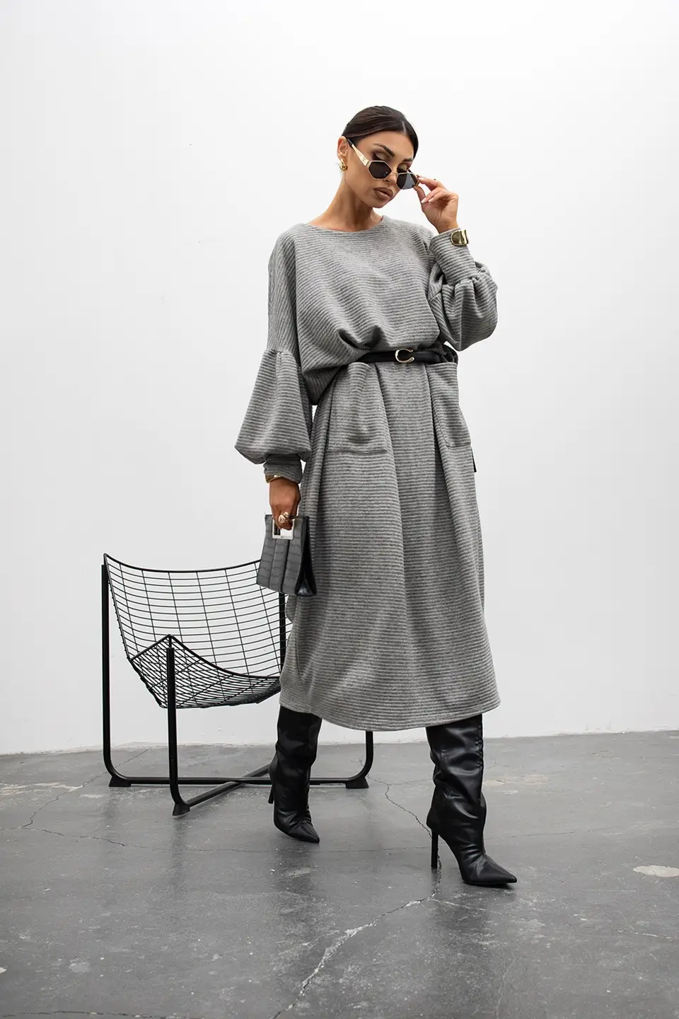 mco sukienka outline ribbed szary 2