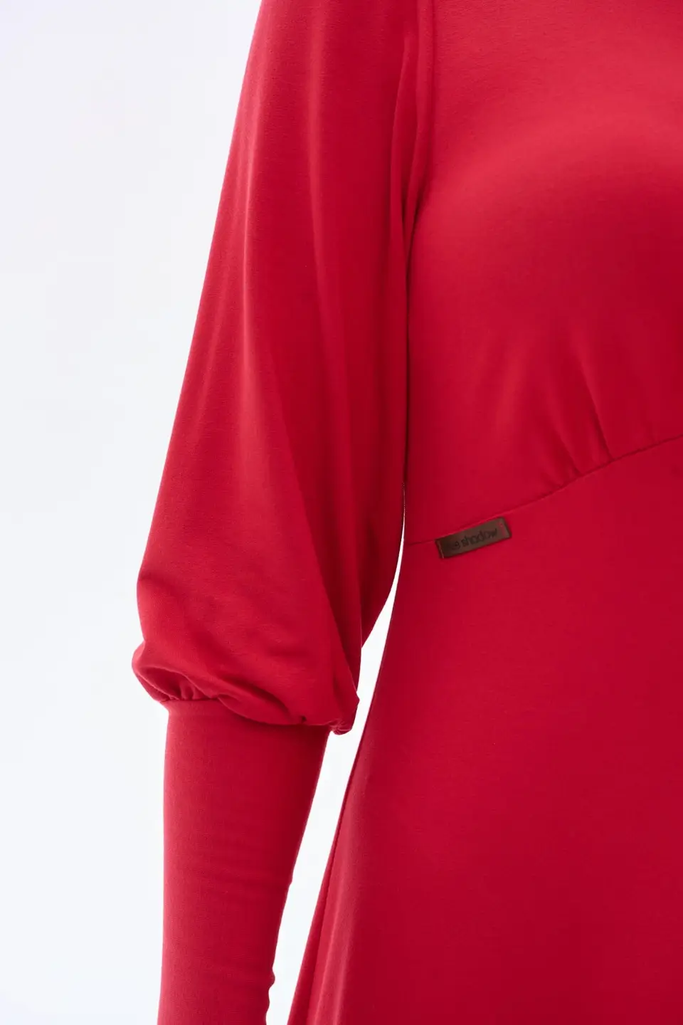 blue shadow sukienka zendaya czerwona 4