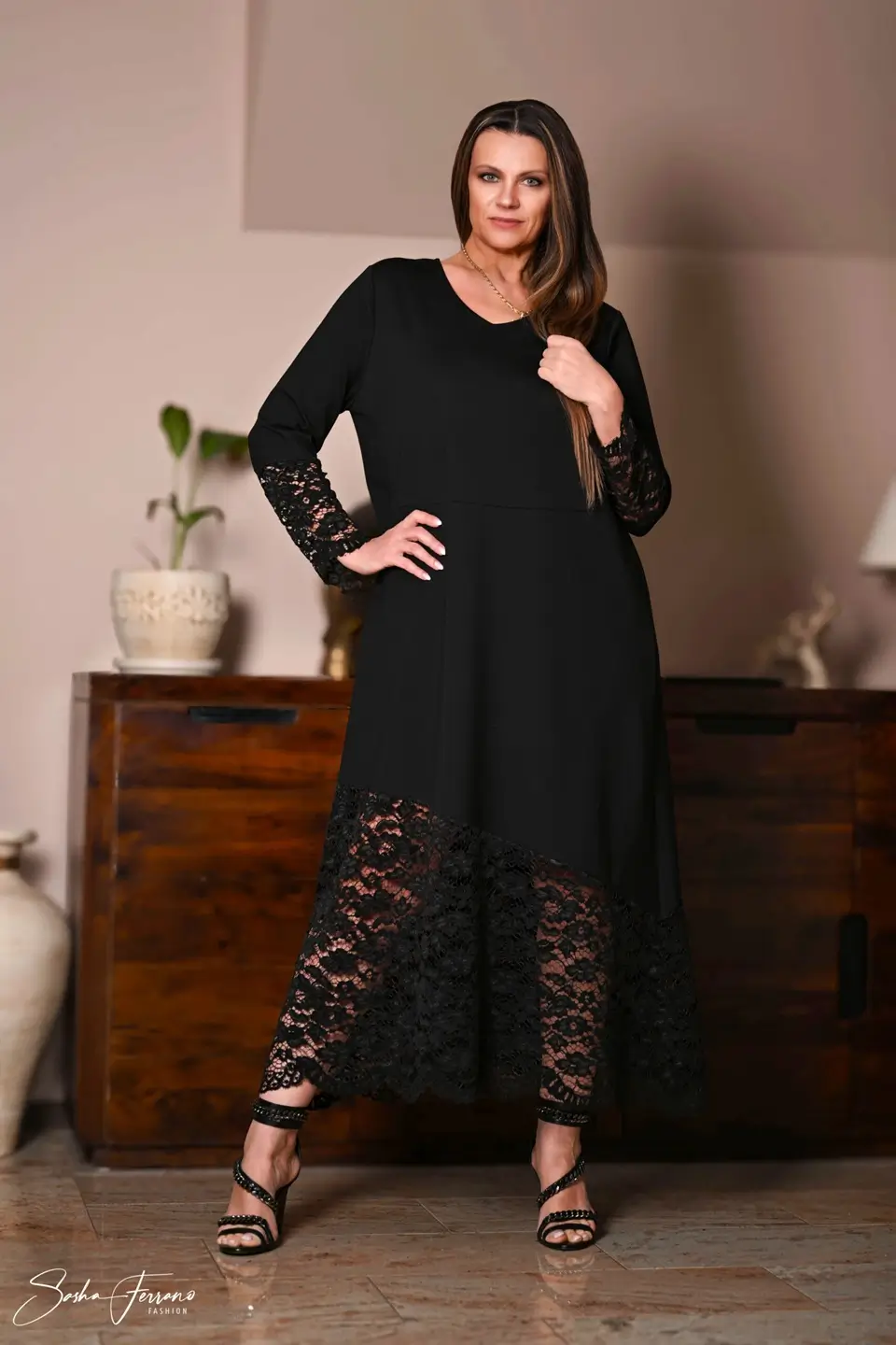 sasha ferrano sukienka gipiura koronka 2