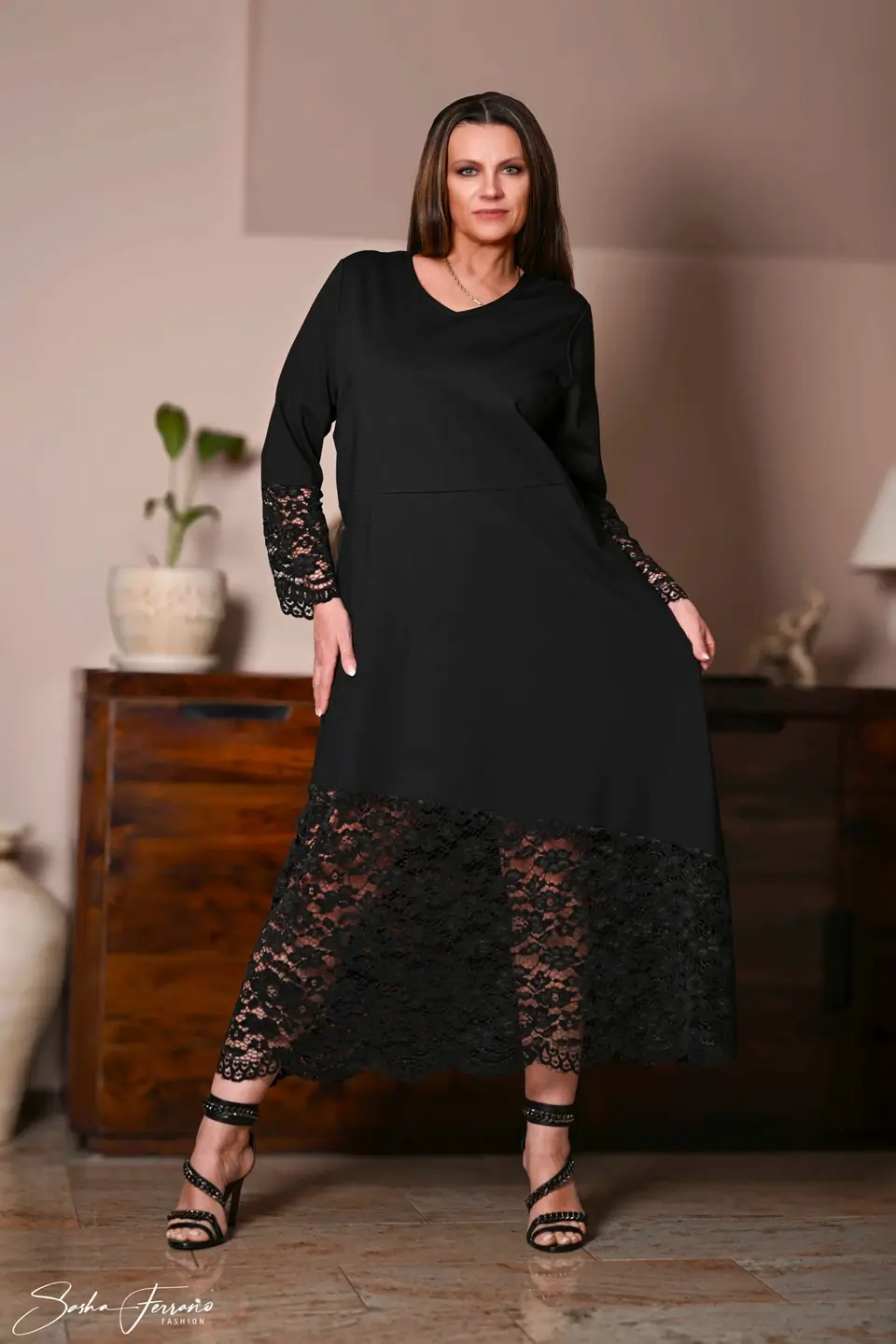 sasha ferrano sukienka gipiura koronka 3