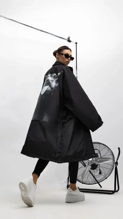 MISS CITY OFFICIAL Damski Płaszcz Urban Edge (czarny)