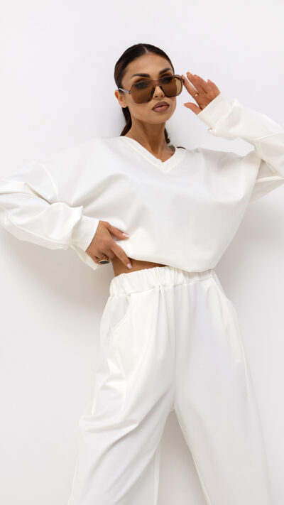 MISS CITY OFFICIAL Damska Bluza More To Lose (biały)