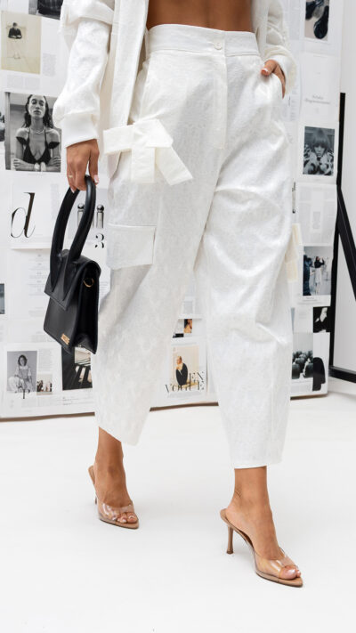 MISS CITY OFFICIAL Damskie Spodnie Too Good (biały)