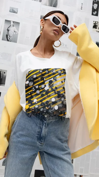 MISS CITY OFFICIAL Damski T-shirt Umbrella Street (biały)